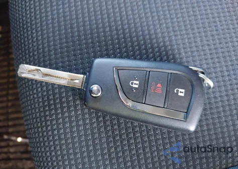 2025 Toyota Rav4 Le z USA, uszkodzony, nr VIN 2T3H1RFVXSW391440